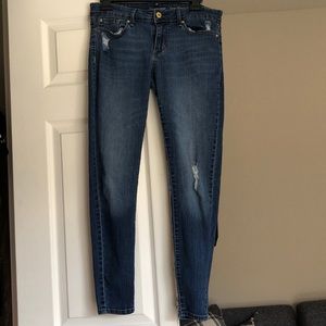 Blue jeans.